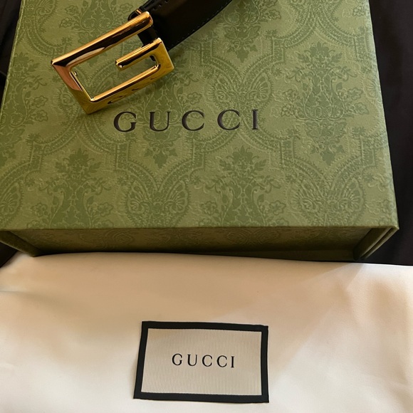 Gucci Unisex Leather Belt with G Buckle Black Leather - Picture 7 of 15